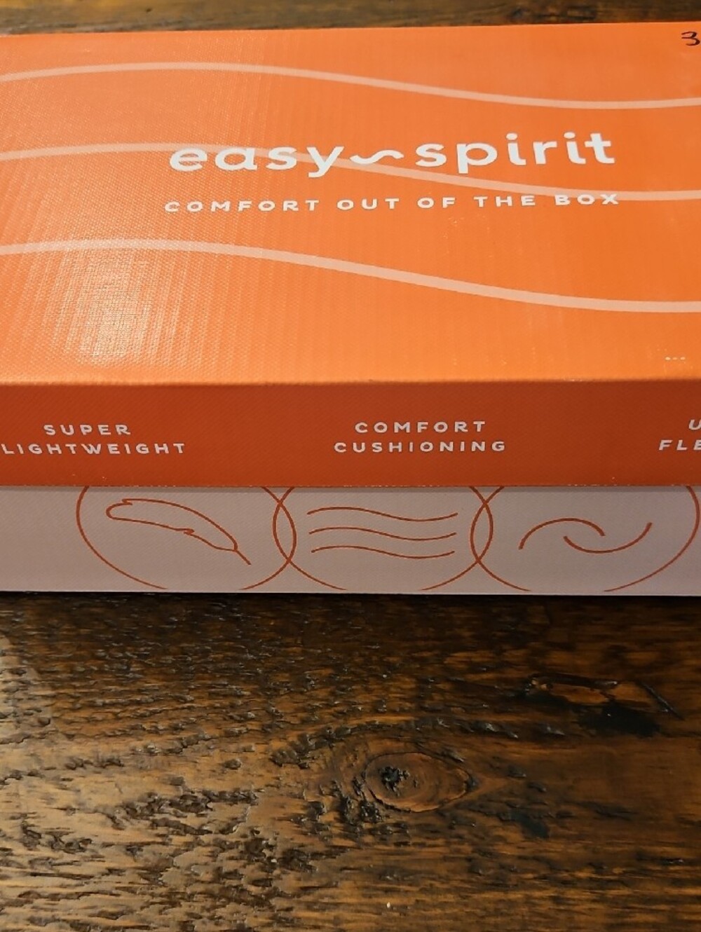 Nwt Easy Spirit Esmotion White LE Sneakers - Picture 12 of 12